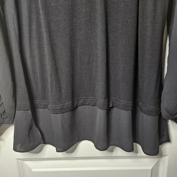 Women's Black Long Semi Sheer Sleeve Chiffon Blouse Ruffle Cuffs V-Neck Size XL - Picture 6 of 10